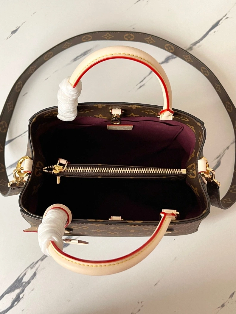 Efficient LX Top Handle Bags 8402