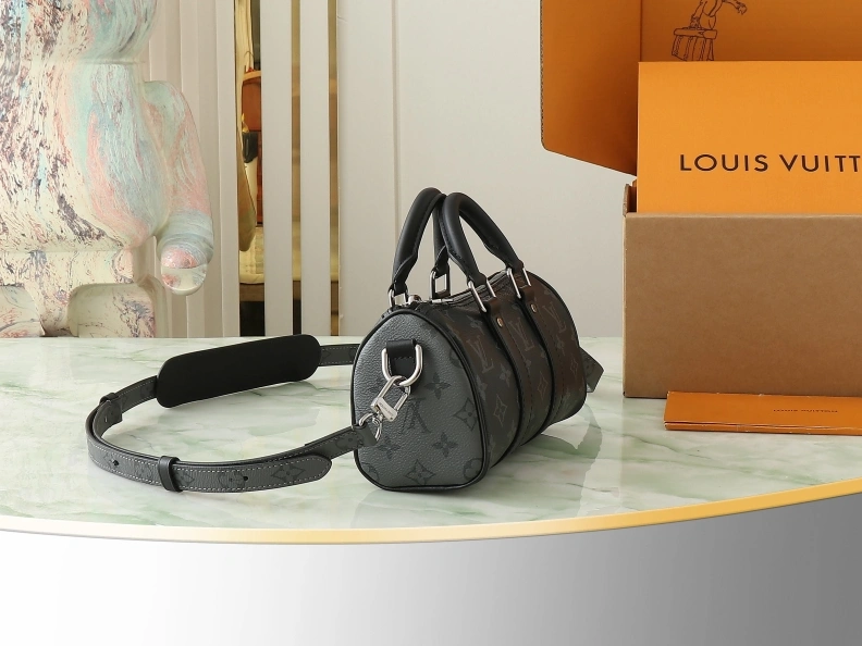 Reliable LX Speedy Bags 8572