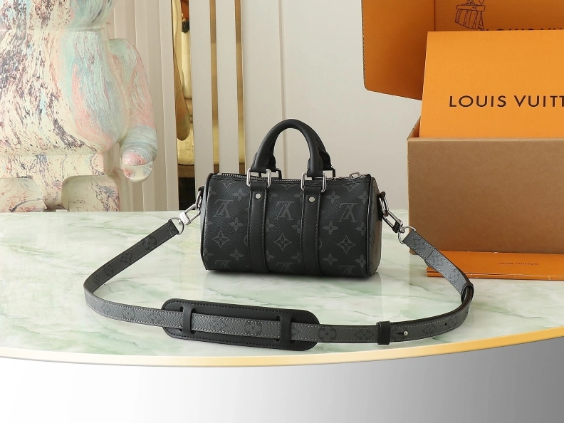 Reliable LX Speedy Bags 8572