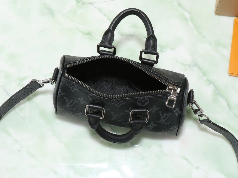 Reliable LX Speedy Bags 8572
