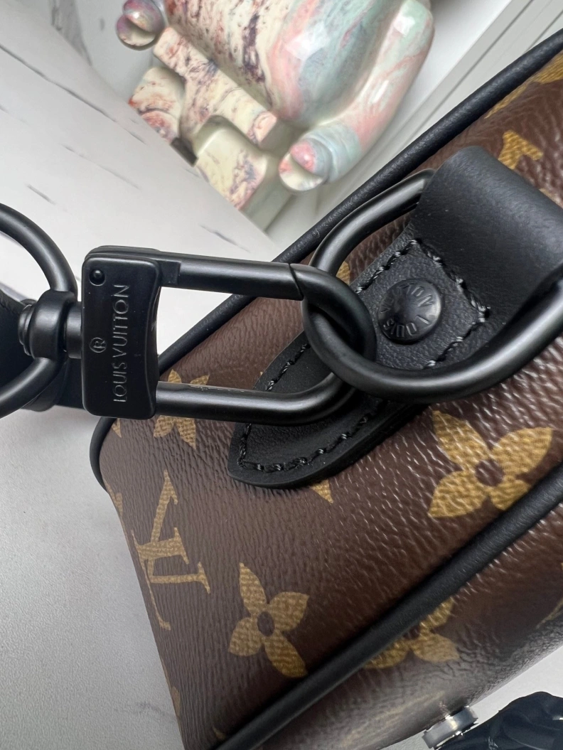 LX Satchel bags Trendsetting 8985