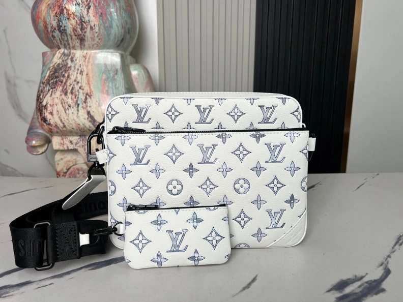 LX Satchel bags Fashionable 8990