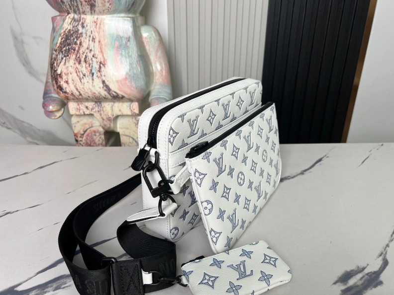 LX Satchel bags Fashionable 8990