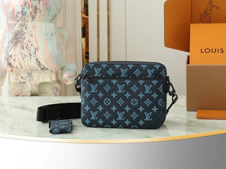 LX Satchel bags Reliable 8979