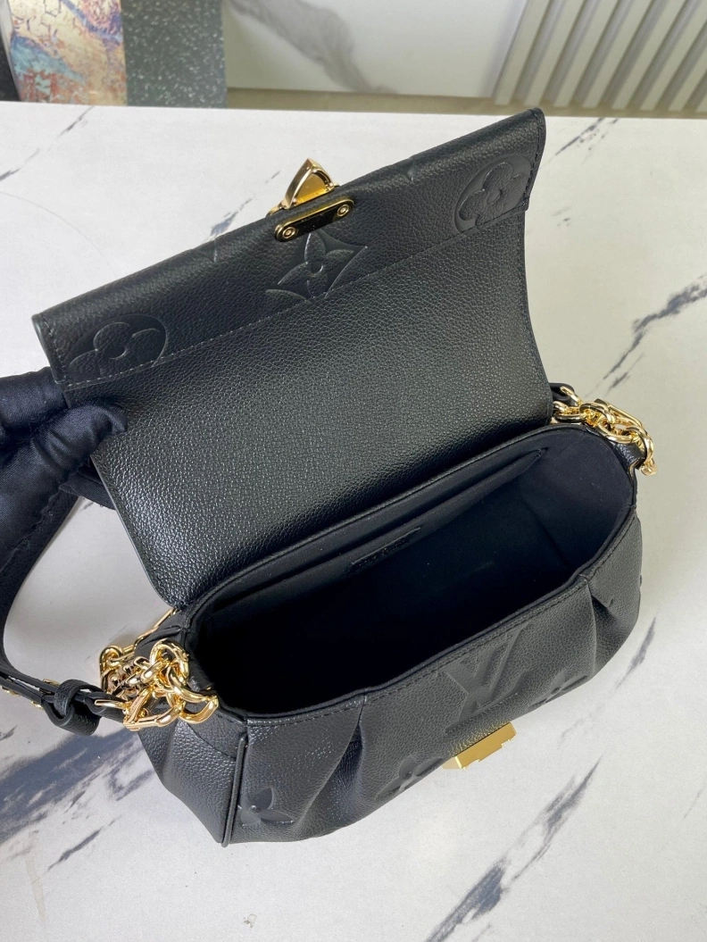 LX Satchel bags Comfortable 8976