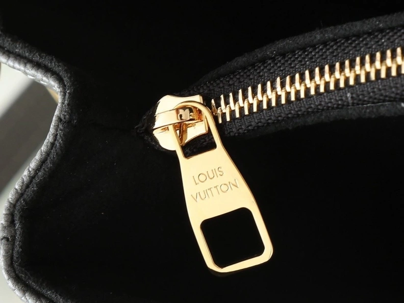 LX Satchel bags Refined 8972