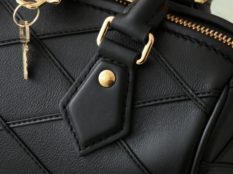 Sophisticated LX Speedy Bags 8563