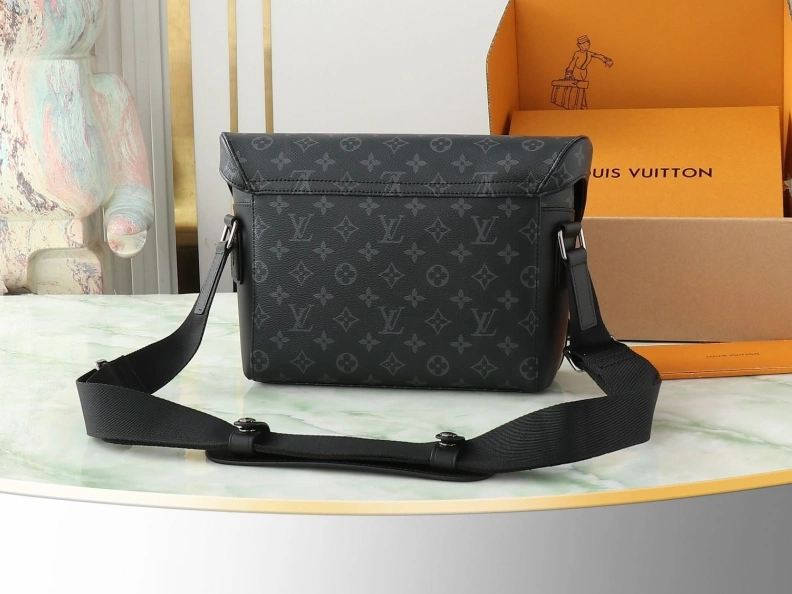 GoAnywhere LX Satchel bags 8967
