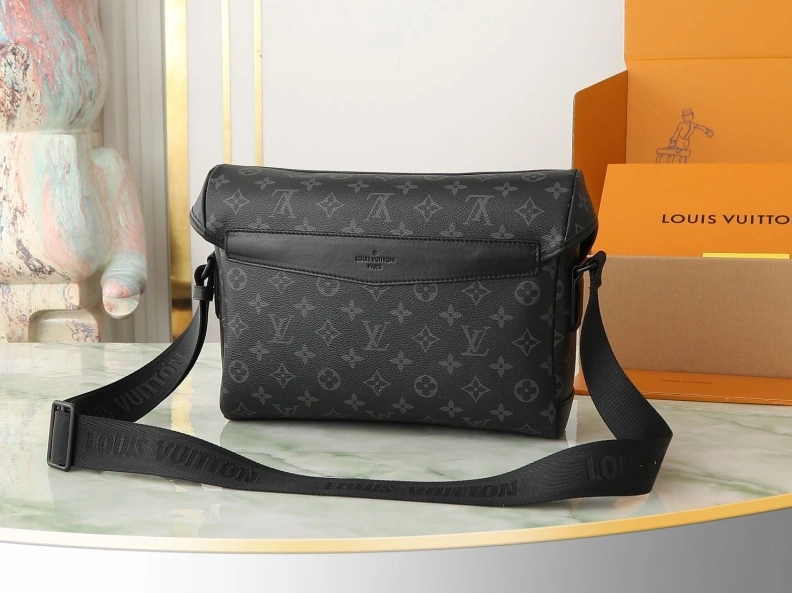 LX Satchel bags Timeless 8959