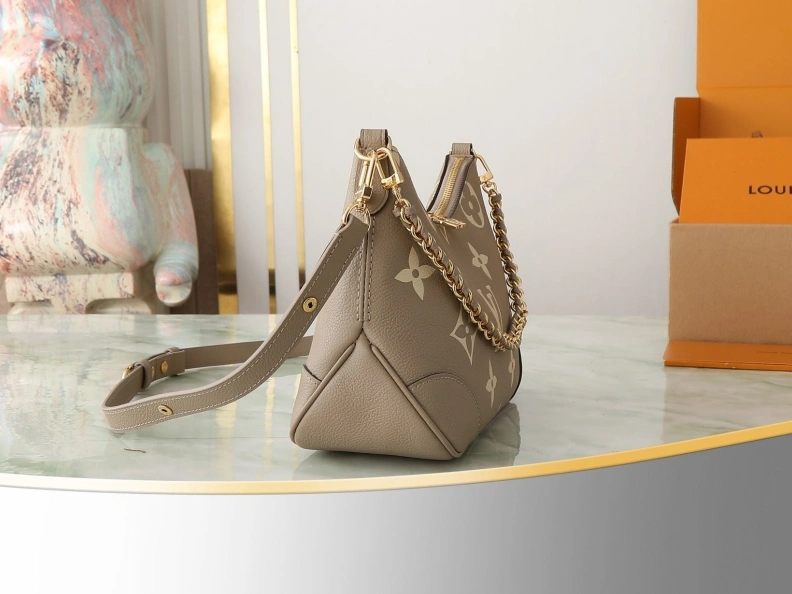 LX Satchel bags Fashionable 8962