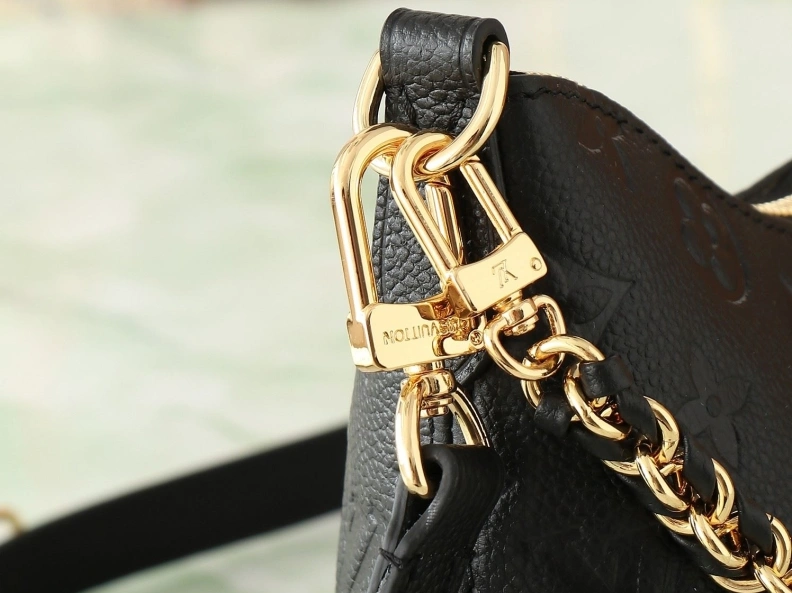 LX Satchel bags ModernLook 8960