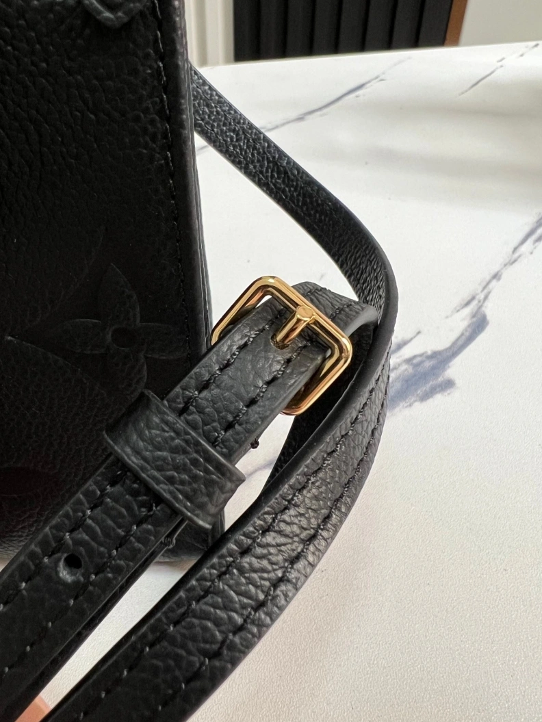 LX Top Handle Bags GoAnywhere 8406