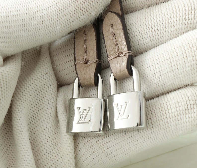 LX Top Handle Bags Functional 8391
