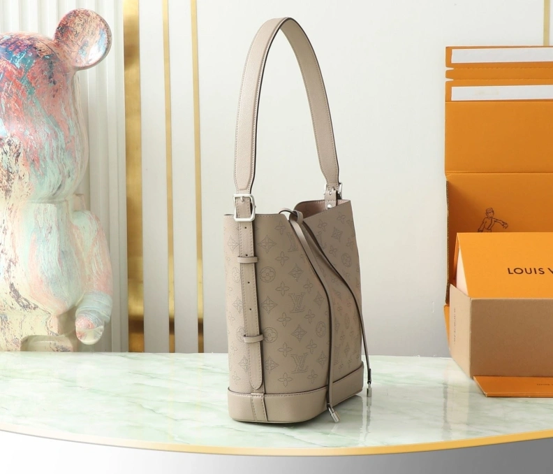 LX Top Handle Bags Functional 8391