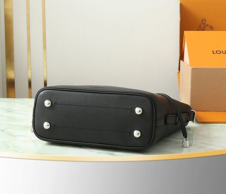 Popular LX Top Handle Bags 8400