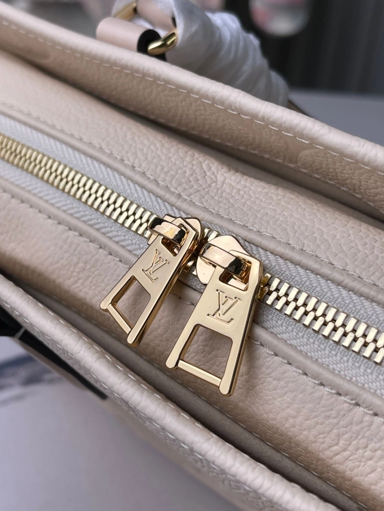 LX Top Handle Bags Timeless 8393