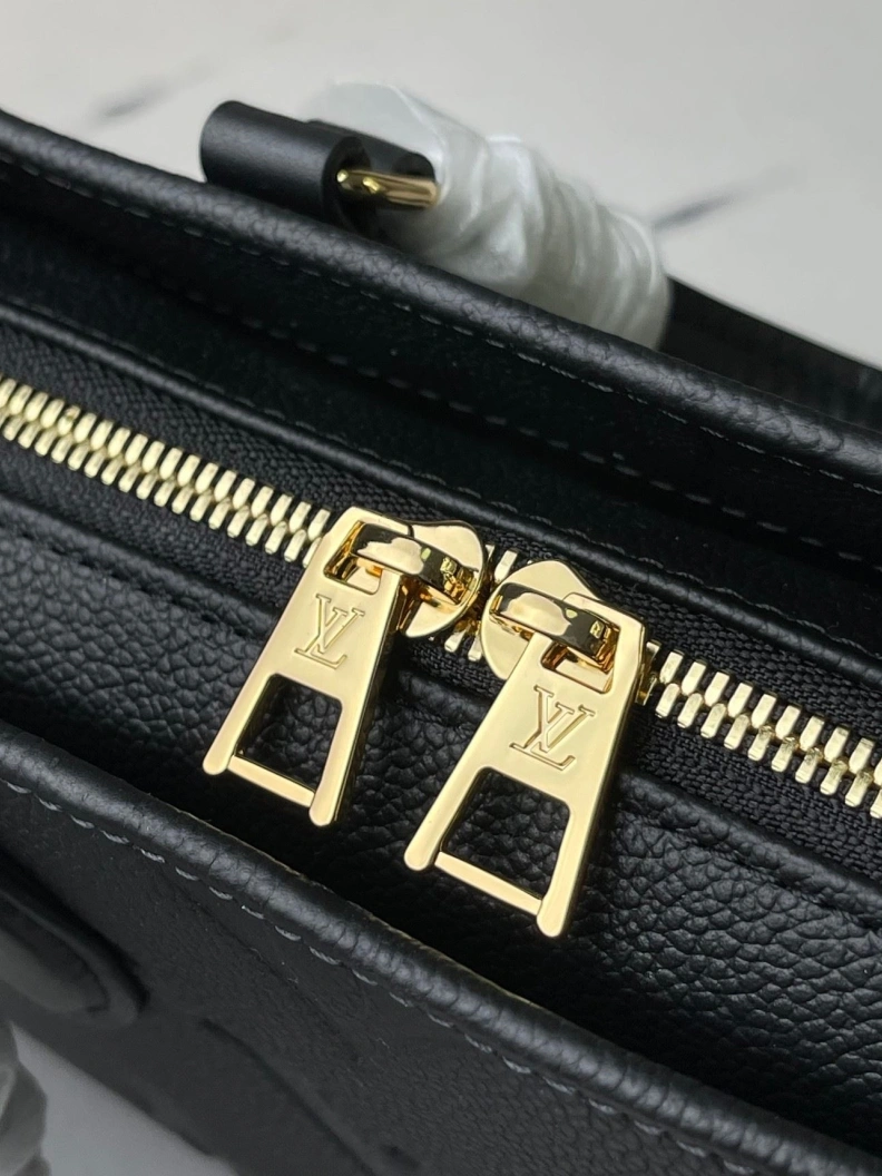 EasyMatch LX Top Handle Bags 8384