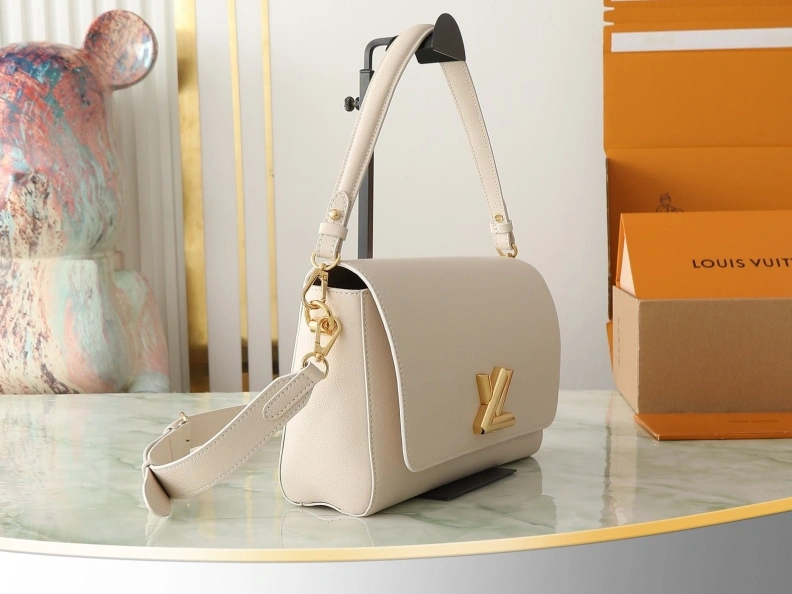 Breathable LX Top Handle Bags 8390