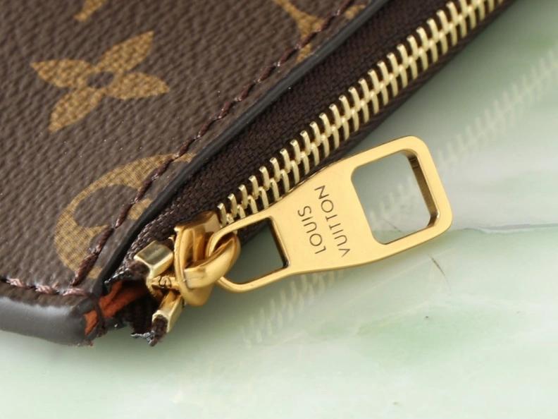Affordable LX Shopping Bags 8699