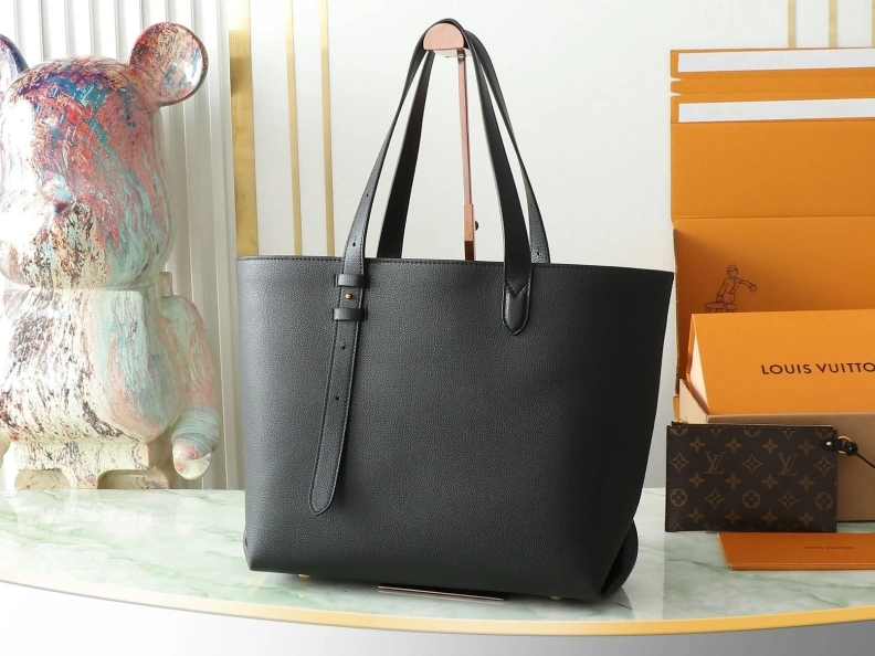 Affordable LX Shopping Bags 8699