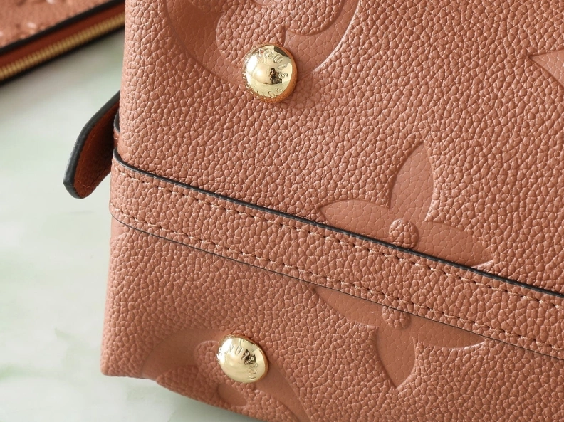 LX Top Handle Bags Trendsetting 8405
