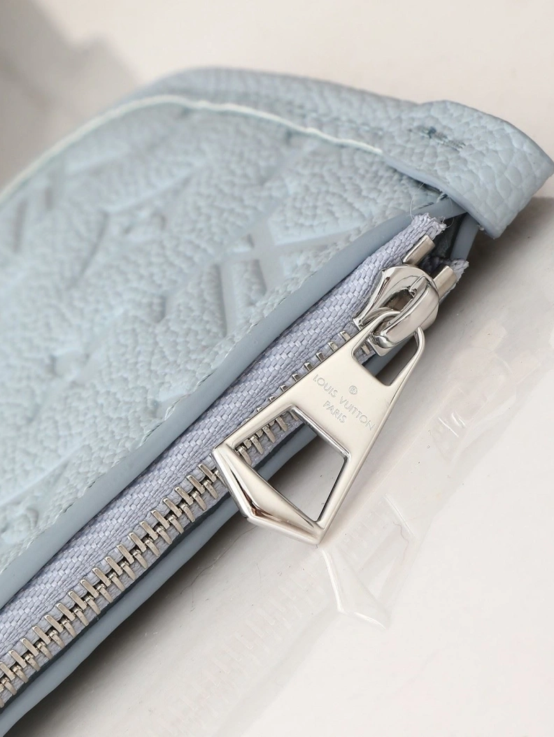 DailyWear LX Top Handle Bags 8388