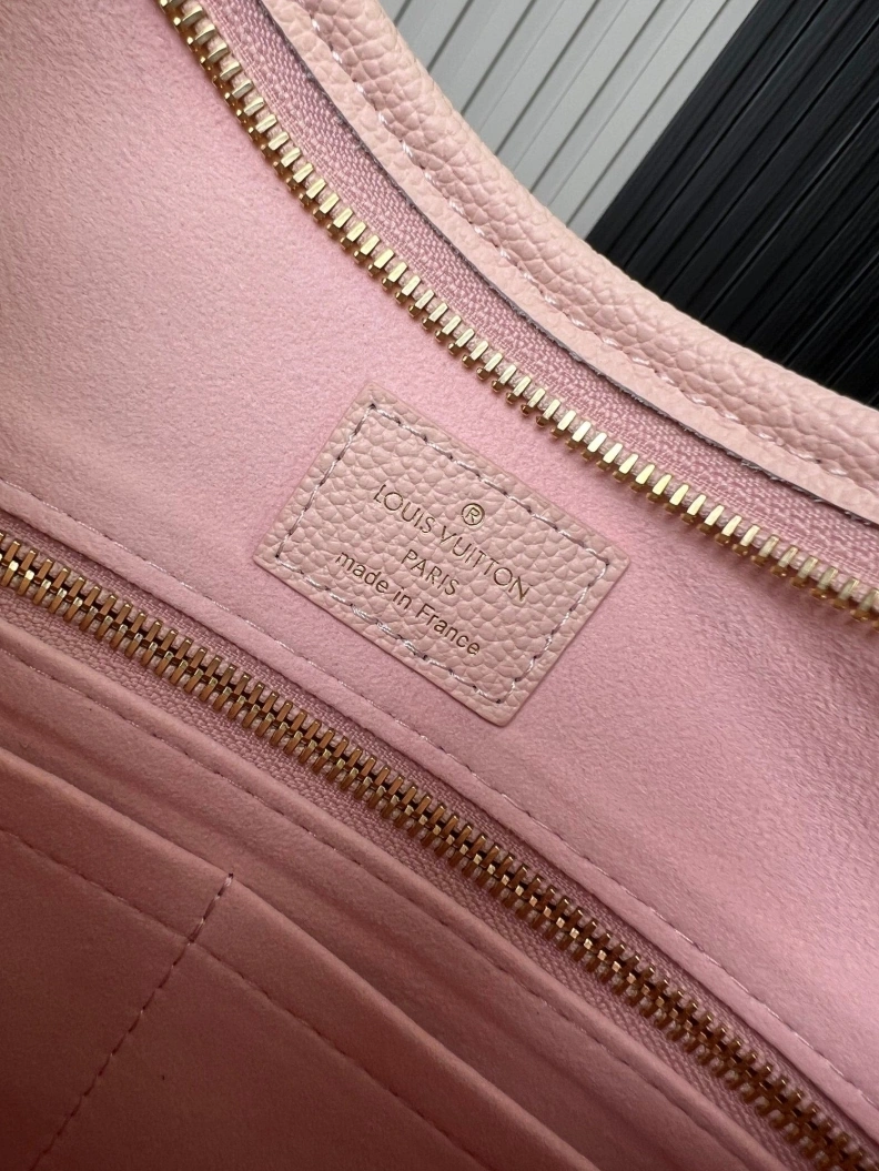 LX Top Handle Bags GoAnywhere 8379