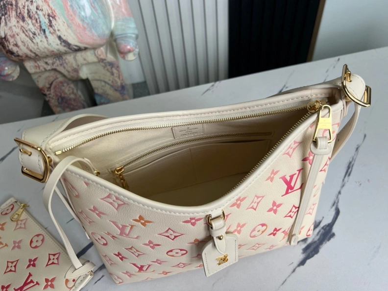 Versatile LX Top Handle Bags 8385