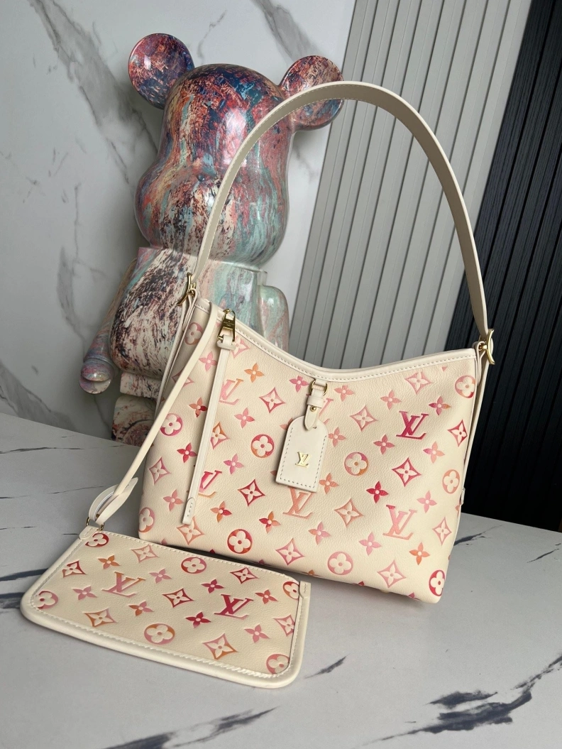 Versatile LX Top Handle Bags 8385