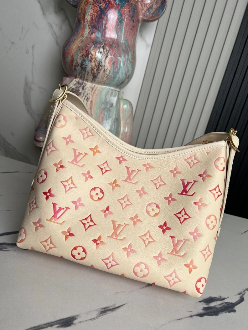 Versatile LX Top Handle Bags 8385