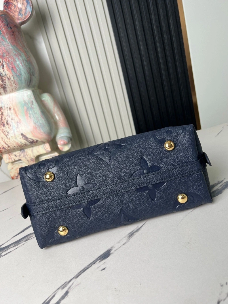LX Top Handle Bags Cozy 8382