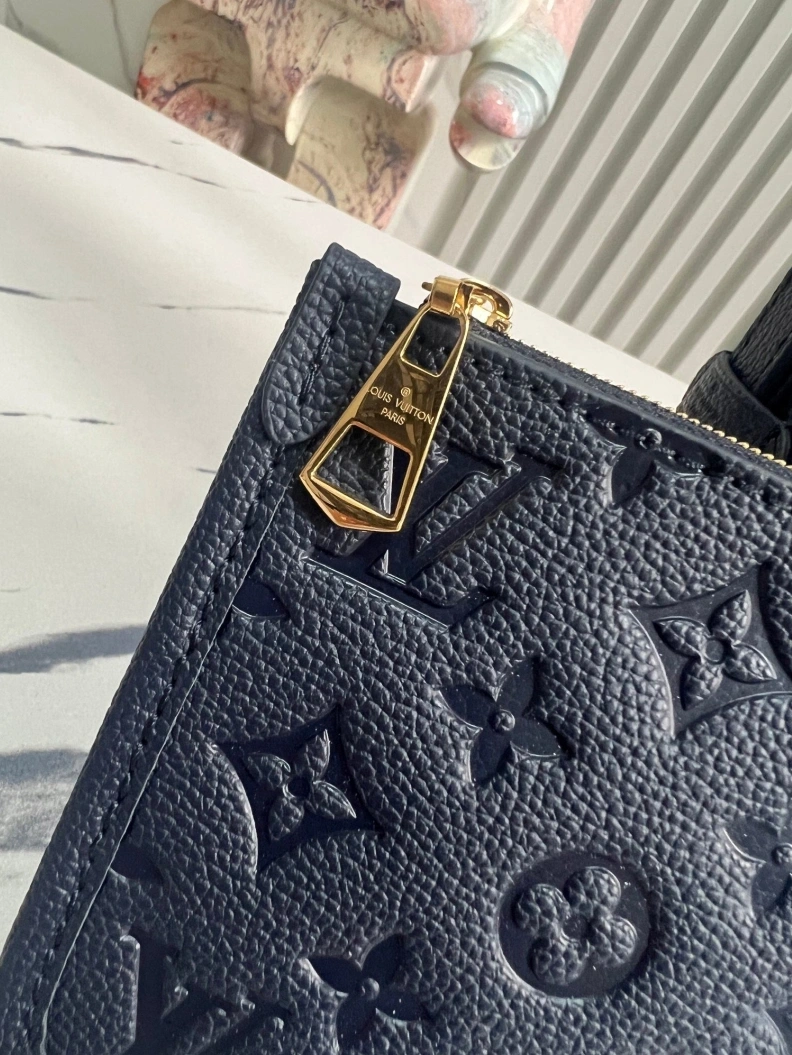 LX Top Handle Bags Cozy 8382
