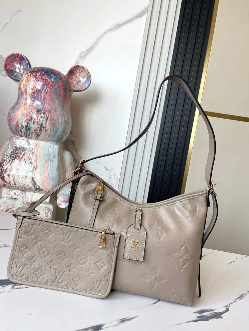 LX Top Handle Bags Sleek 8380