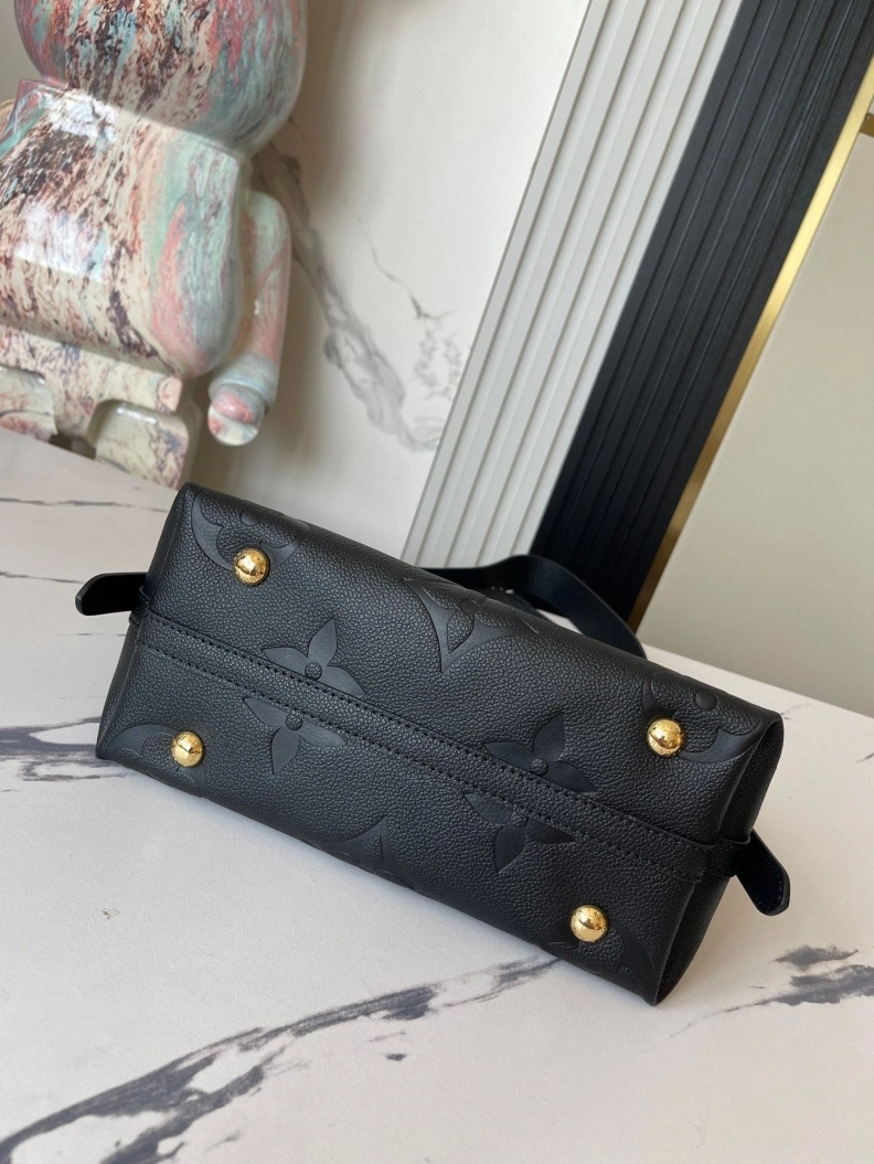 LX Top Handle Bags WellDesigned 8375