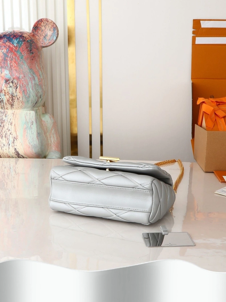 LX Twist Denim Bags Compact 8106