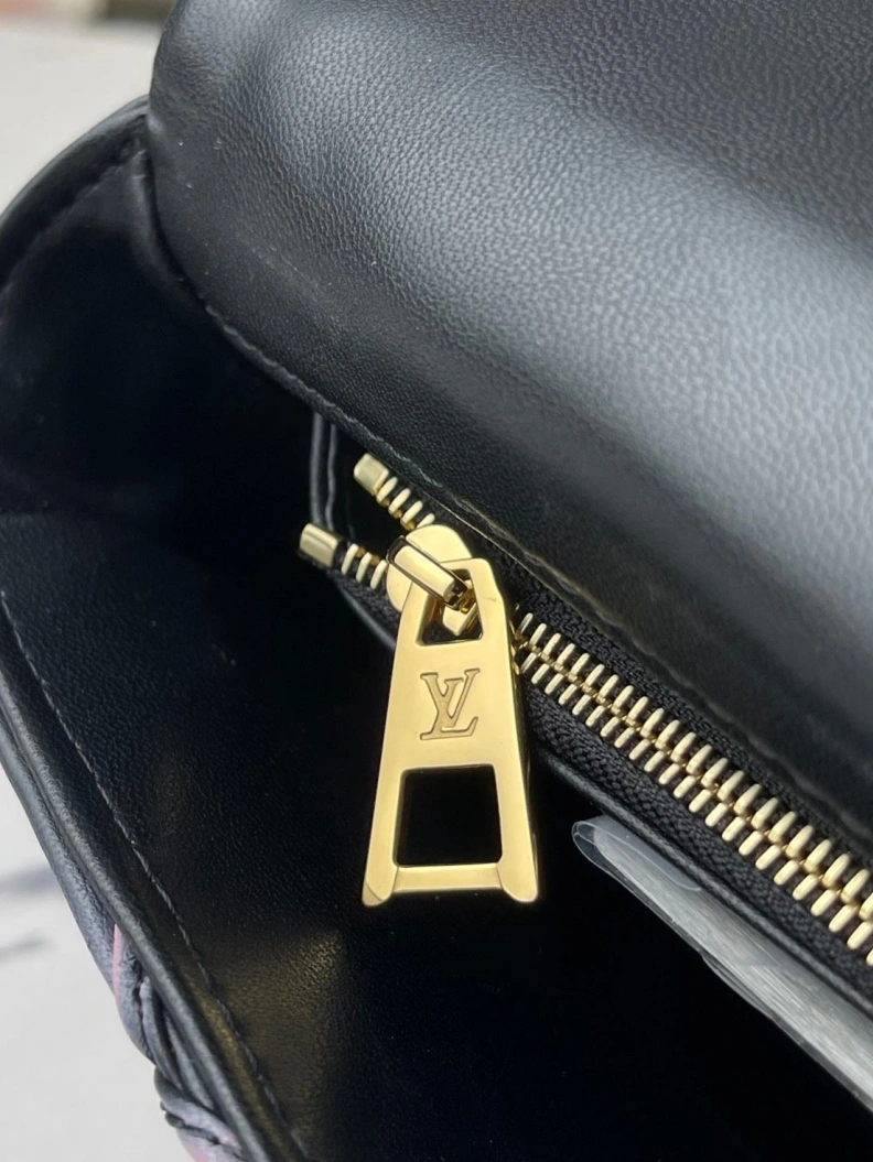 Fashionable LX Twist Denim Bags 8100
