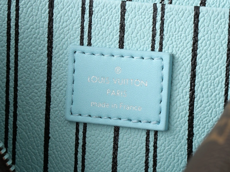 Breathable LX Cosmetic Bags 9212