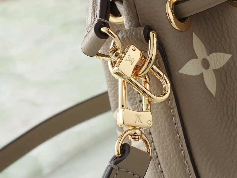 EyeCatching LX Bucket Bags 9411