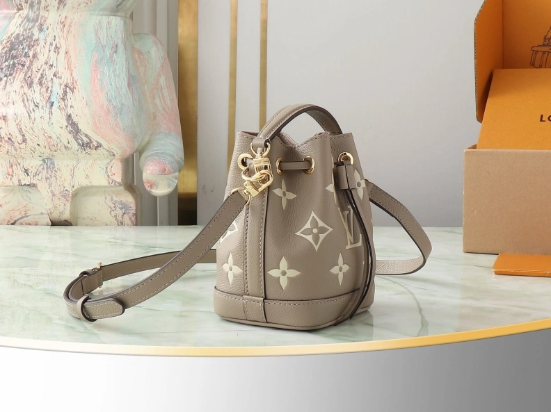 EyeCatching LX Bucket Bags 9411