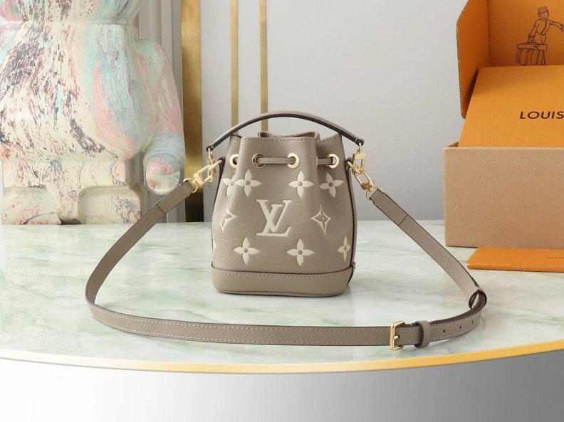 EyeCatching LX Bucket Bags 9411
