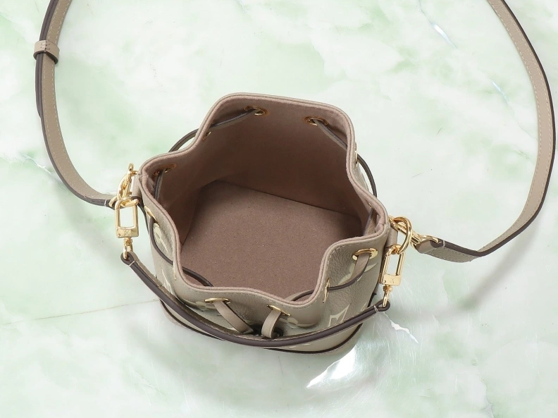 EyeCatching LX Bucket Bags 9411