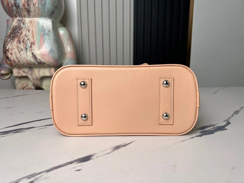 Classic LX Top Handle Bags 8376