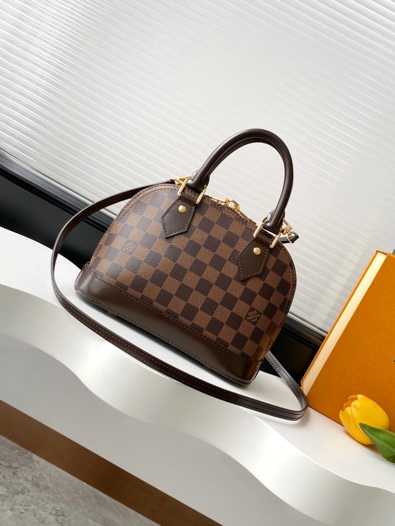 EyeCatching LX Top Handle Bags 8369