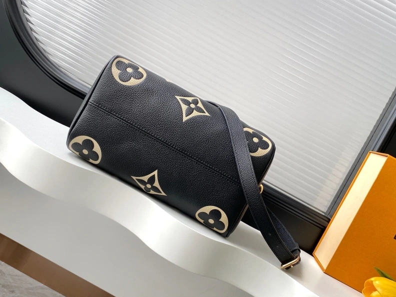 AllSeason LX Speedy Bags 8550