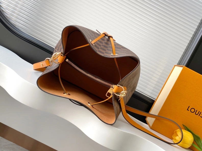 LX Bucket Bags Modern 9392