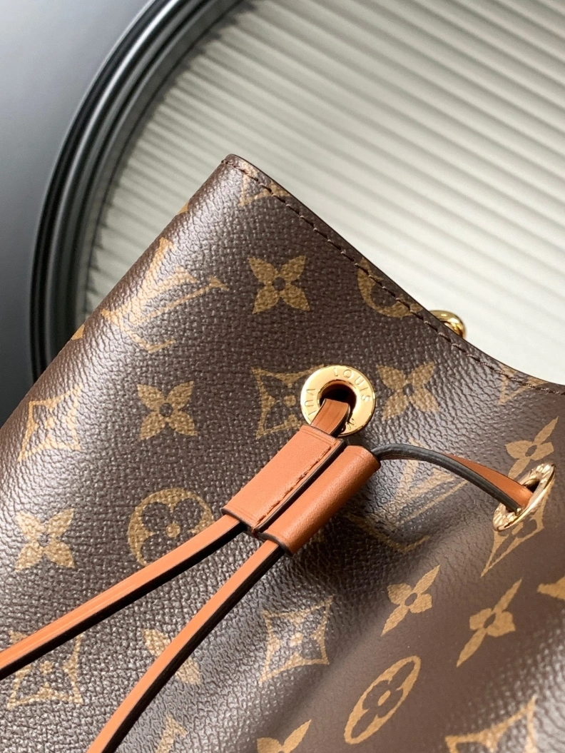 StreetReady LX Bucket Bags 9379