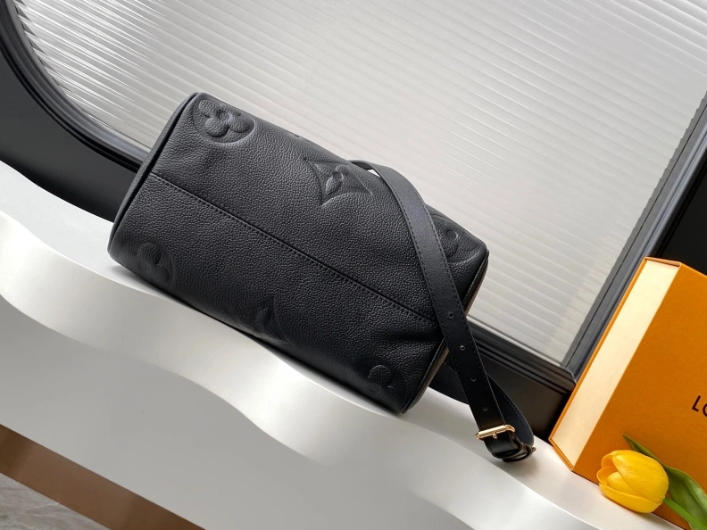 LX Speedy Bags ModernLook 8544