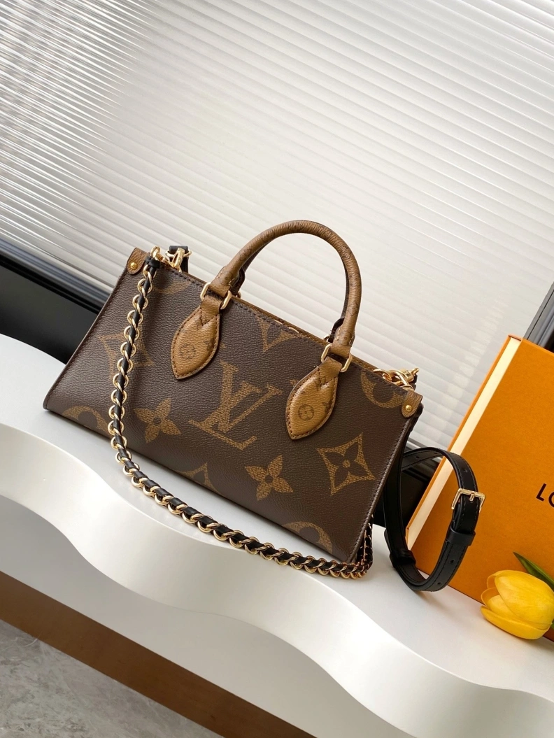 LX Top Handle Bags Practical 8362