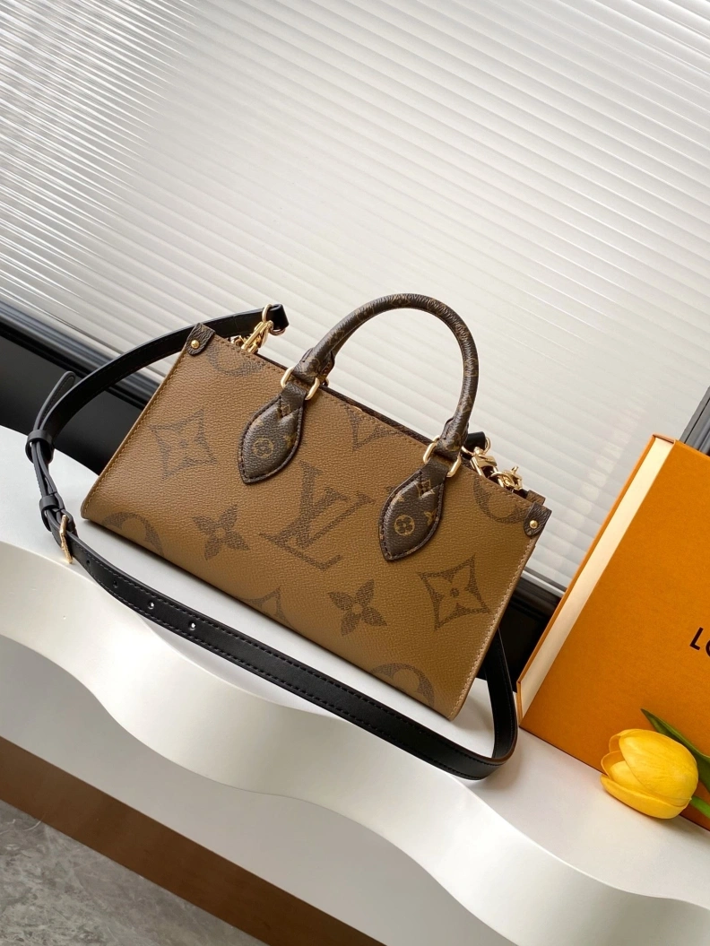 LX Top Handle Bags Practical 8362