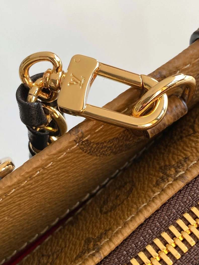 LX Top Handle Bags Practical 8362